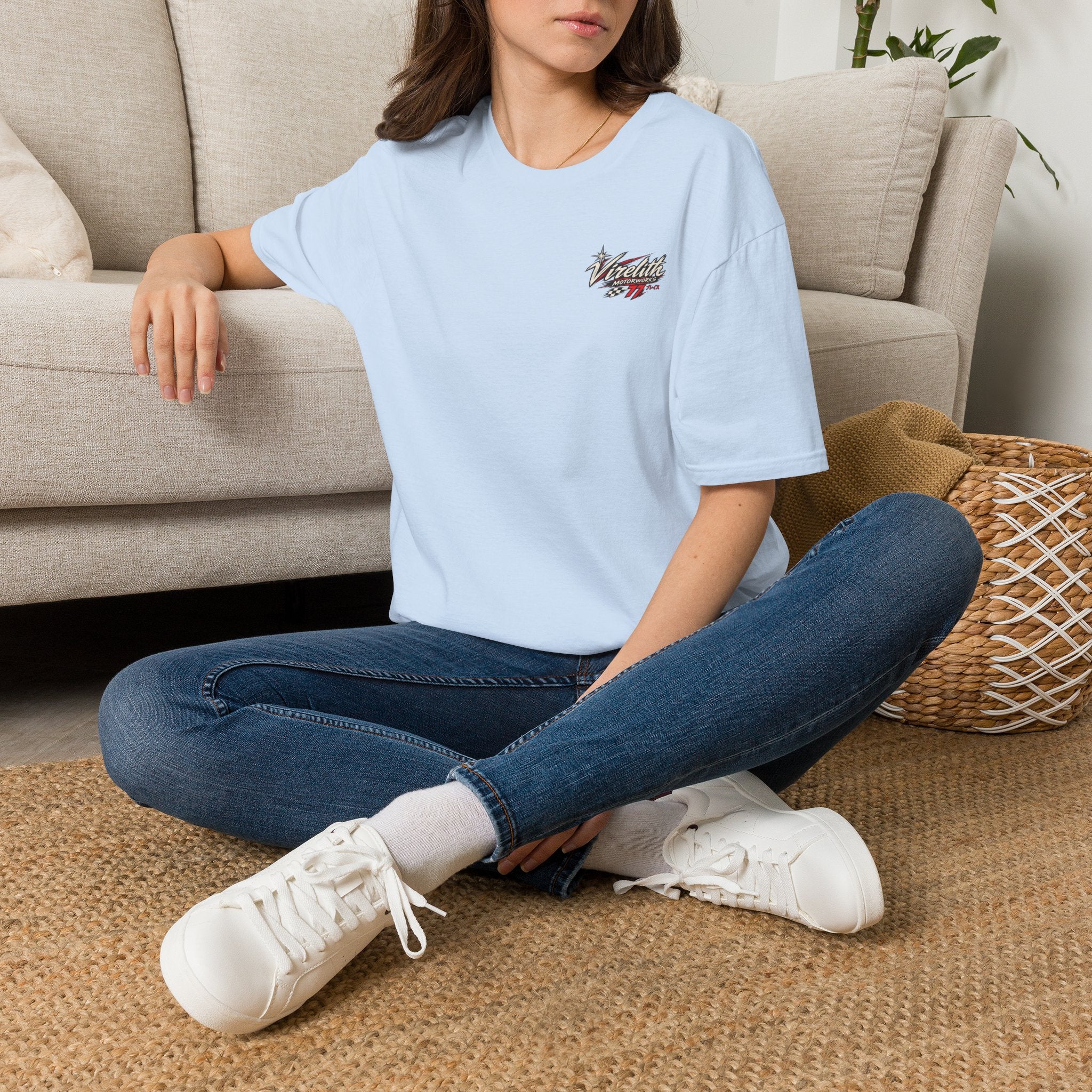 Venetta Retro Script T-Shirt | Vintage Chest Logo Graphic Tee