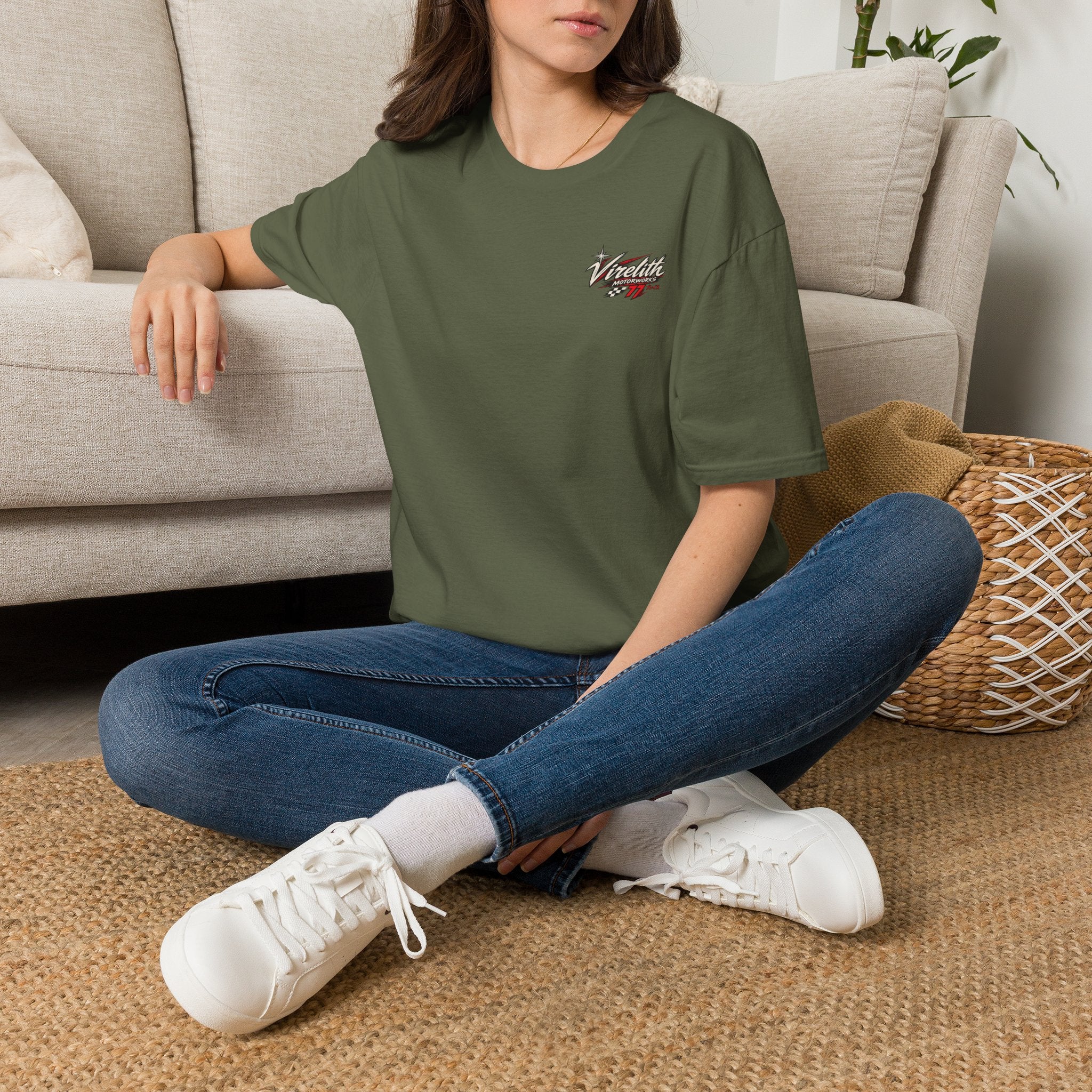 Venetta Retro Script T-Shirt | Vintage Chest Logo Graphic Tee